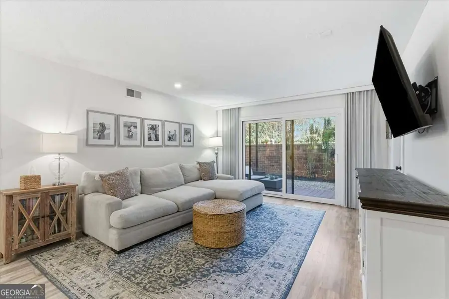 6851 Roswell Road #J14, Sandy Springs, GA 30328 - Image #2