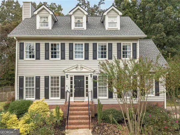 5040 Puritan Drive, Sugar Hill, GA 30518