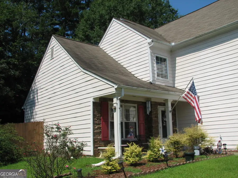 3821 Majestic Lane Sw, Marietta, GA 30060 - Image #3