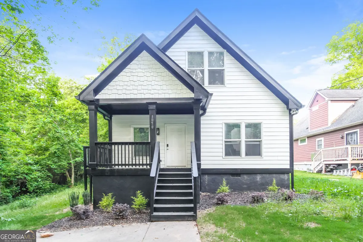 1070 4th Street Nw, Atlanta, GA 30318 - Image #1