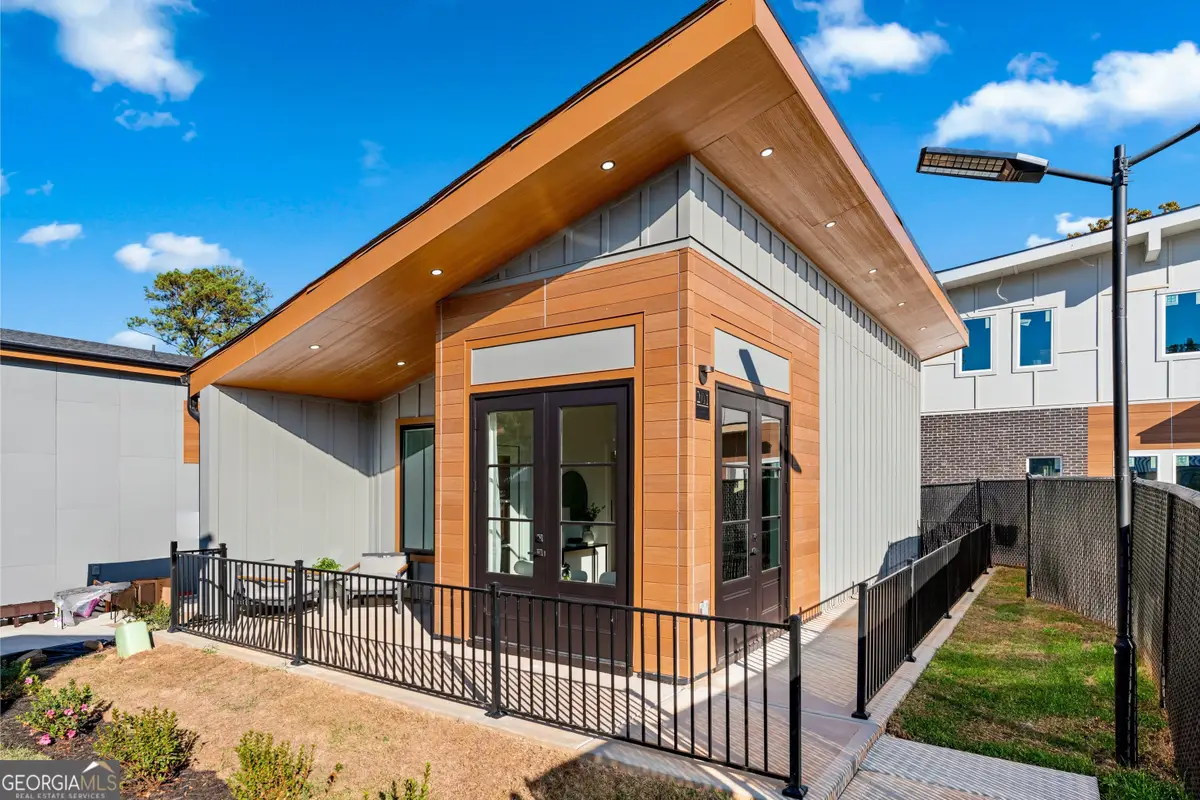 6305 Shannon Parkway #UNIT 207, Union City, GA 30291 - Image #1