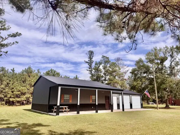 111 Dead River Road, Glenwood, GA 30428