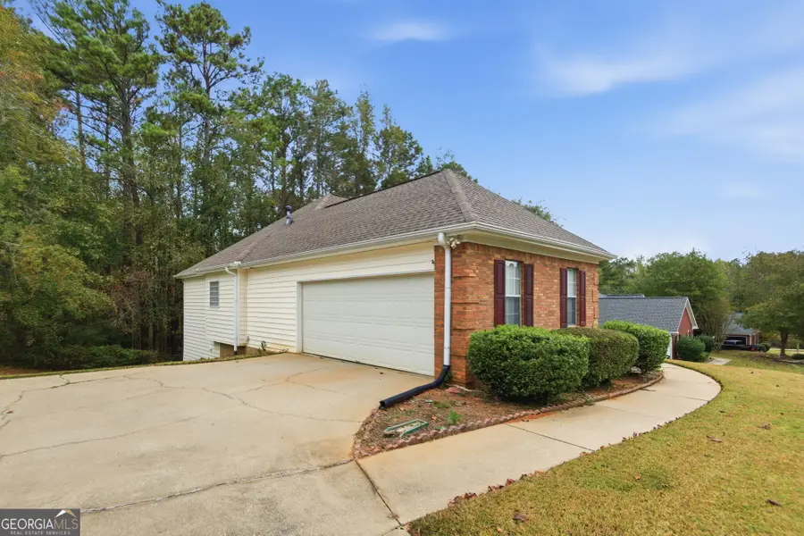 4290 Mcclanes Court, Conyers, GA 30094 - Image #3