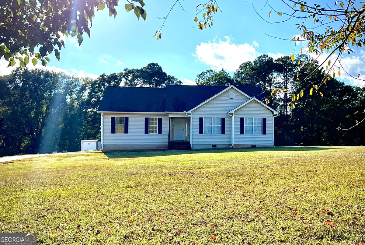 106 Horseshoe Bend Circle, Griffin, GA 30223 - Image #1