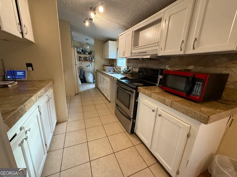 456 M L King Jr Circle, Zebulon, GA 30295 - Image #3