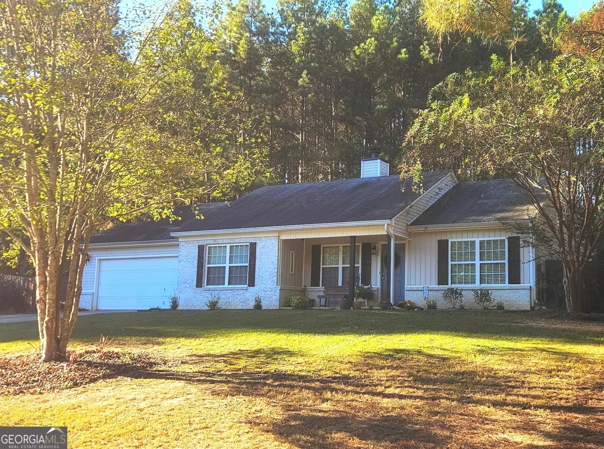 212 Pinewood Circle, Colbert, GA 30628 - Image #1