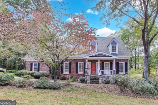 312 Westminister Lane Sw, Lilburn, GA 30047