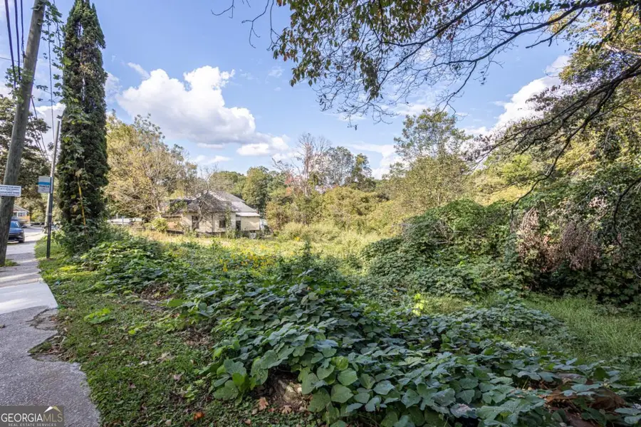 889 Hollywood Road, Atlanta, GA 30318 - Image #2