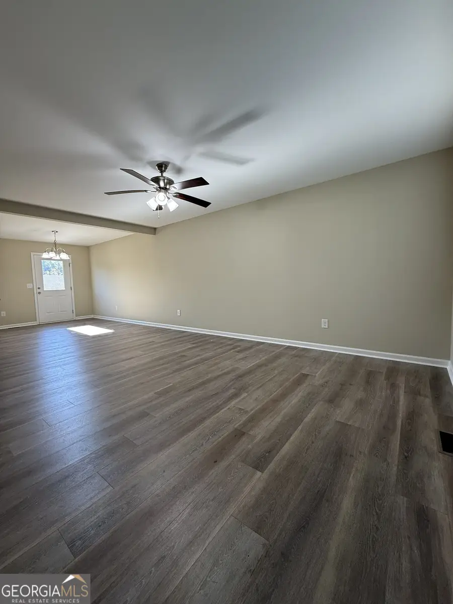 190 Charlotte Circle, Statham, GA 30666 - Image #2