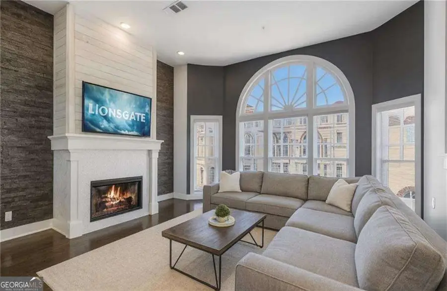 3541 Roswell Road Ne #4, Atlanta, GA 30305 - #2