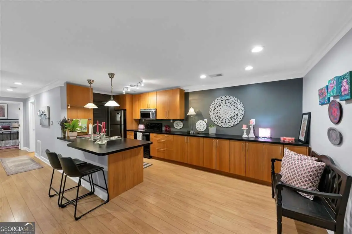 405 Tuxworth Circle, Decatur, GA 30033 - Image #1