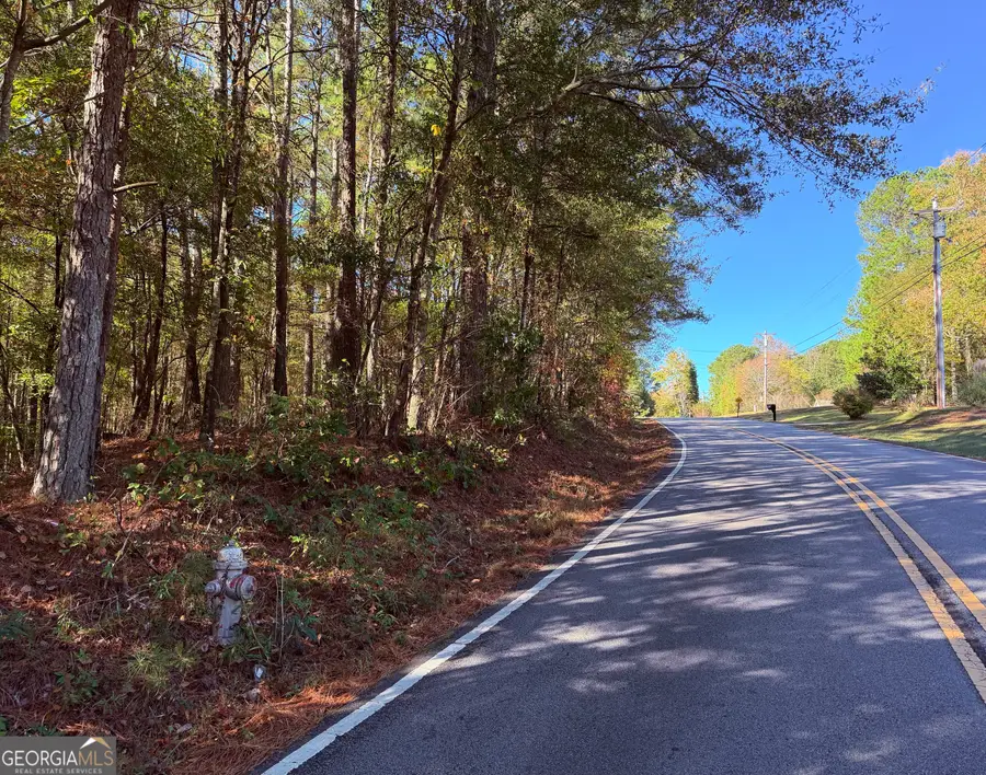 977 Whooping Creek Road, Carrollton, GA 30116 - Image #2