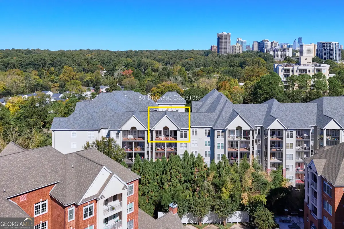 50 Biscayne Drive Nw #6109, Atlanta, GA 30309 - Image #1