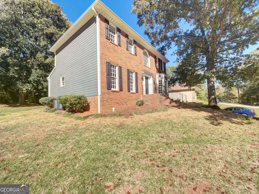 3526 W Hampton Drive Nw, Marietta, GA 30064 - Image #3