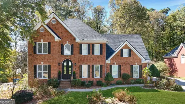 1716 Crowes Lake Court, Lawrenceville, GA 30043