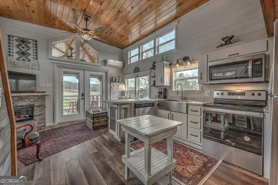 476 478 Lapidary Lane, Young Harris, GA 30582 - Image #2