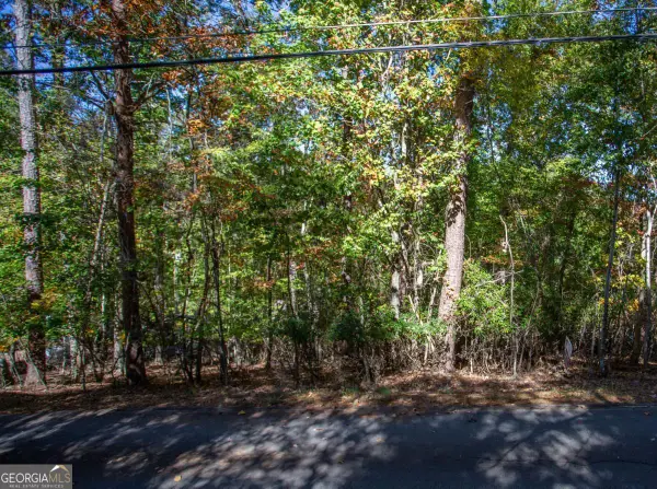 7836 Beachwood Drive, Murrayville, GA 30564