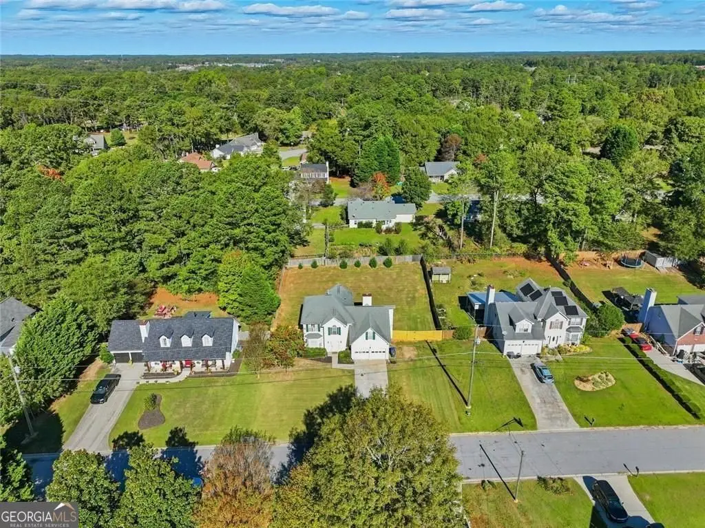 245 Fox Run, Loganville, GA 30052 - Image #1