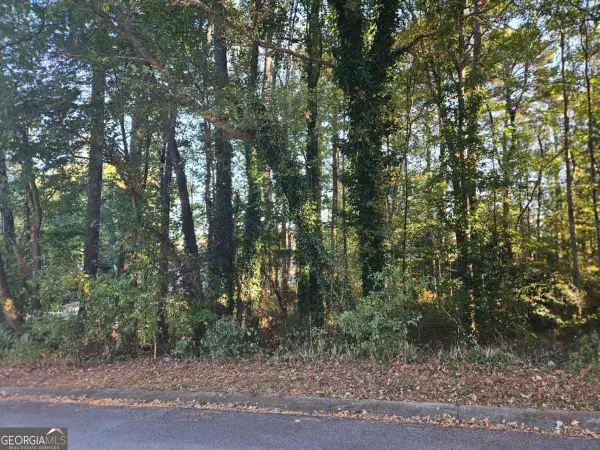 3205 Alcazar Drive Sw, Lilburn, GA 30047