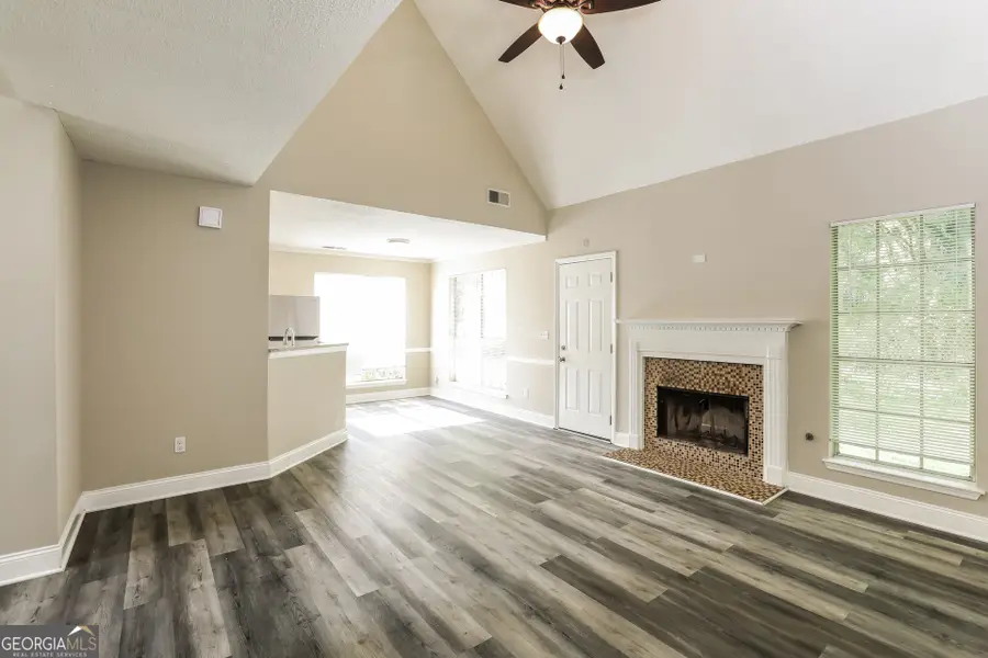 6238 Phillips Lake Court, Lithonia, GA 30058 - Image #3