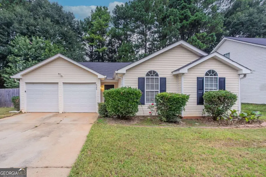 6384 Stonebridge Creek Lane, Lithonia, GA 30058 - Image #2