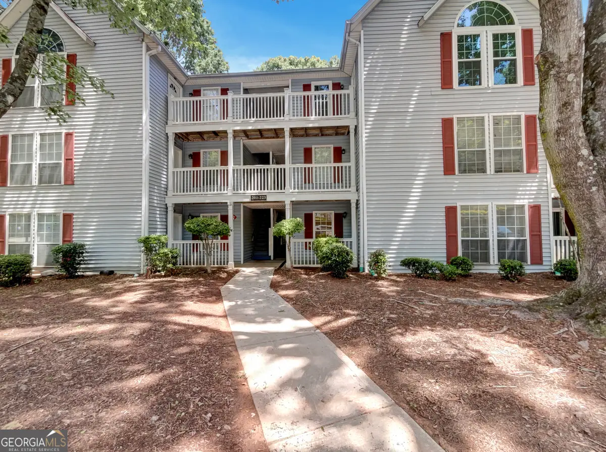 219 Cobblestone Trail, Avondale Estates, GA 30002 - Image #1