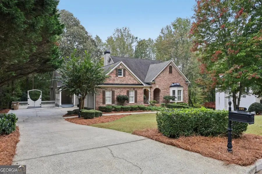 109 Highgrove Drive, Suwanee, GA 30024 - Image #2