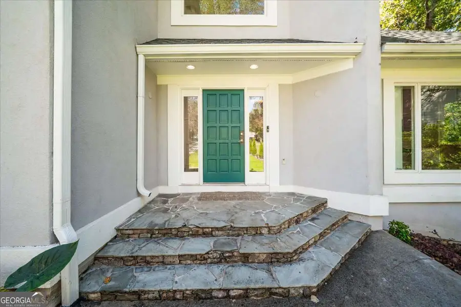 230 Skidaway Court, Johns Creek, GA 30022 - Image #3