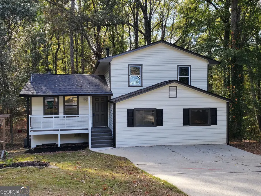 5406 Megan Road, Stone Mountain, GA 30088 - Image #2