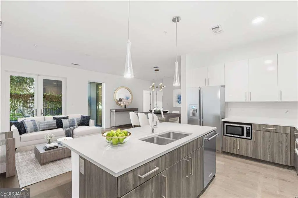 775 Juniper Street Ne #309, Atlanta, GA 30308 - Image #1