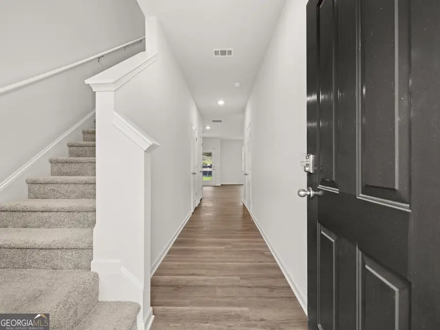 5979 Skylar Drive, Atlanta, GA 30336 - Image #2