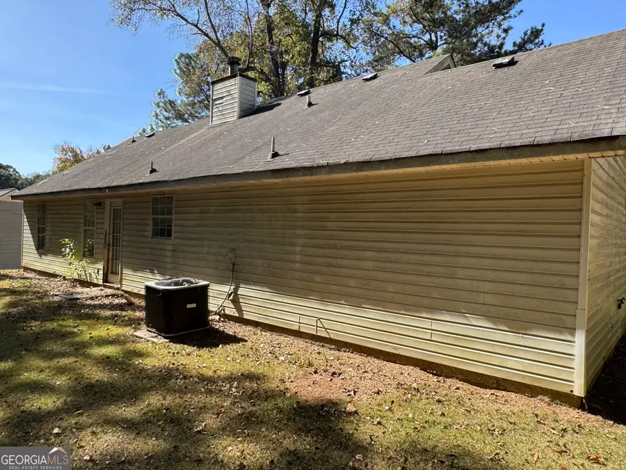 114 Starlake Drive, Jackson, GA 30233 - Image #2