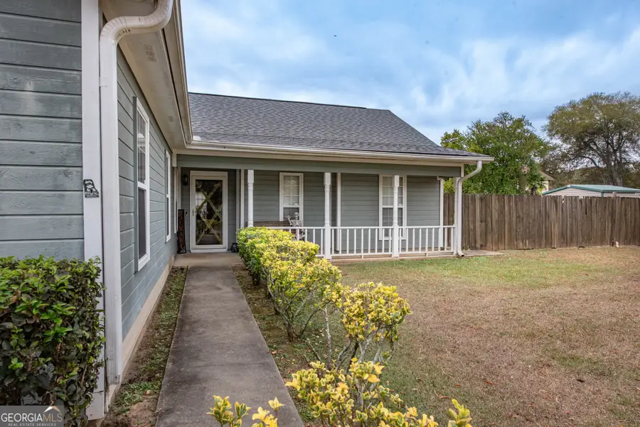 111 Oakridge Drive, Warner Robins, GA 31093 - Image #2