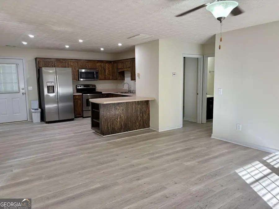 208 Maple Street S, Dawsonville, GA 30534 - Image #2