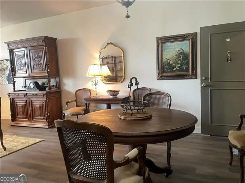 3060 Pharr Court North Nw #417, Atlanta, GA 30305 - Image #1