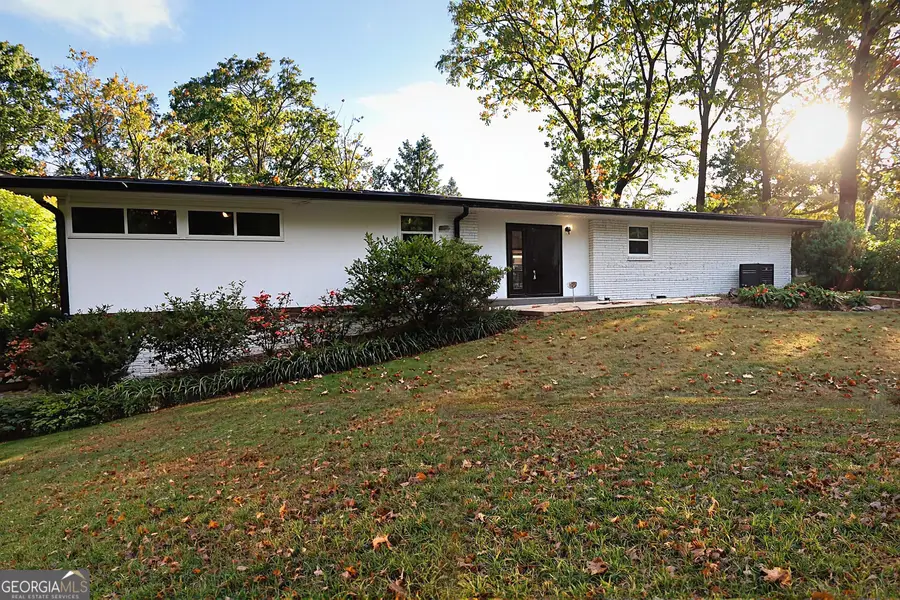 1033 Sandalwood Drive, Lawrenceville, GA 30043 - Image #2