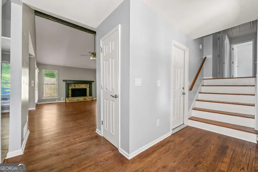 555 Ramsdale Drive, Roswell, GA 30075 - Image #2