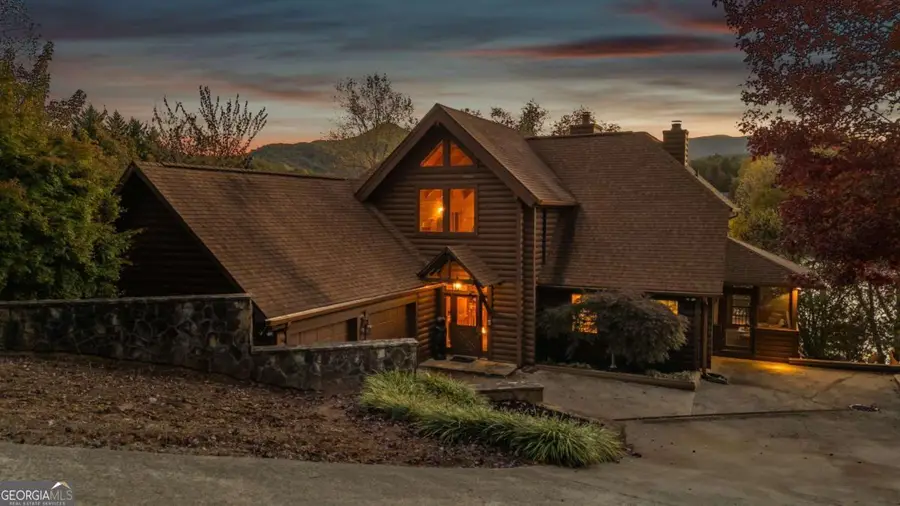 429 Oakmont Drive, Hiawassee, GA 30546 - Image #2