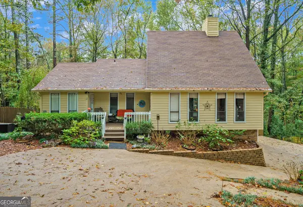 6950 Springwood Drive, Douglasville, GA 30135