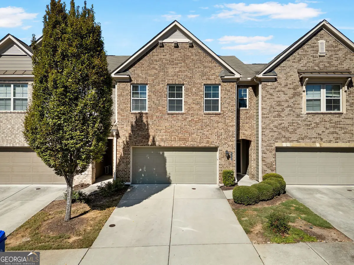 2126 Knoll Place Ne, Atlanta, GA 30329 - Image #1