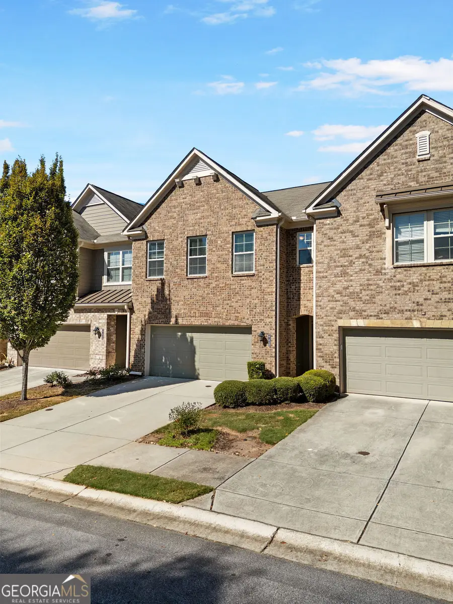 2126 Knoll Place Ne, Atlanta, GA 30329 - Image #2