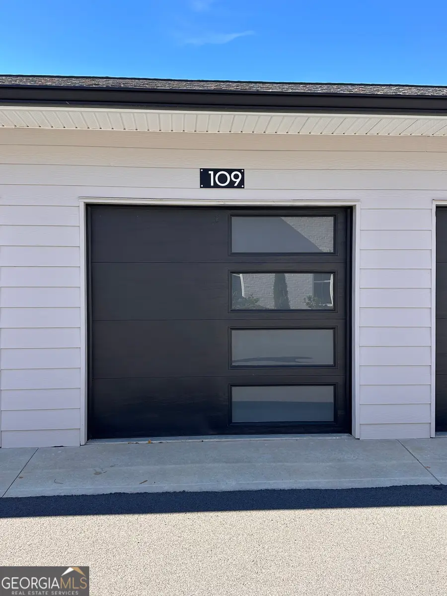 109 Chateau Drive Se, Rome, GA 30161 - Image #2
