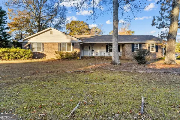 2075 Pinewood Drive, Covington, GA 30016
