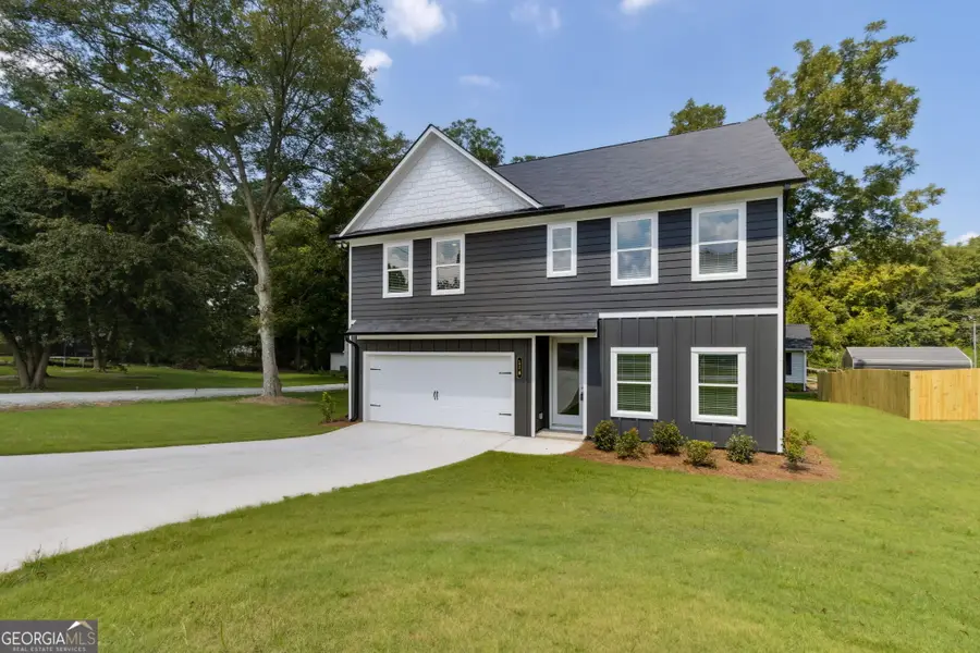 176 Bell Avenue, Hoschton, GA 30548 - Image #2