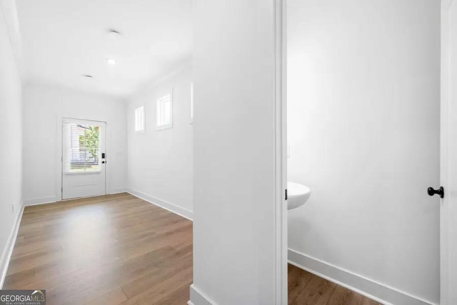 608 Avondale Park Circle, Decatur, GA 30032 - Image #2