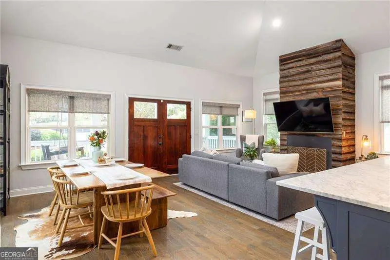 1721 Marietta Road Nw, Atlanta, GA 30318 - Image #3