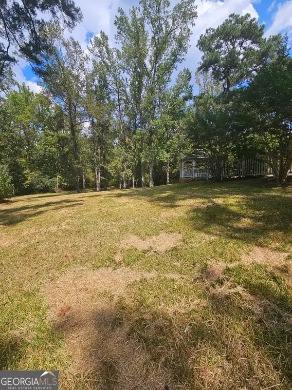 102 Richmond Street, Sandersville, GA 31082