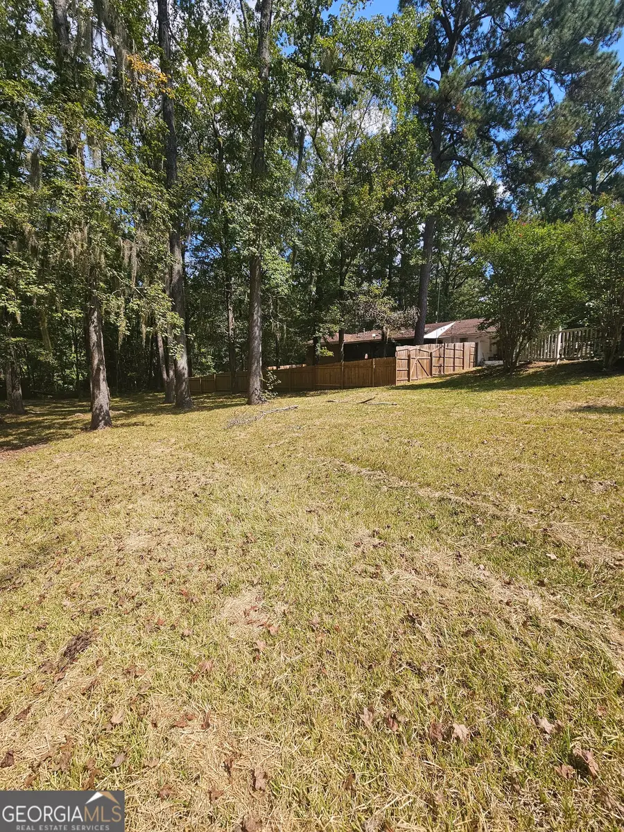 102 Richmond Street, Sandersville, GA 31082 - Image #2