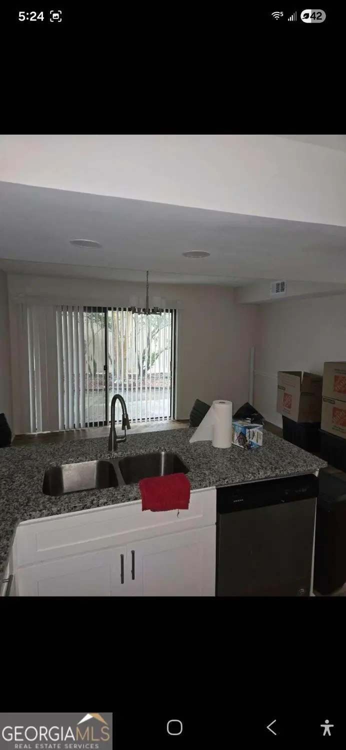 1086 Village Road, Stone Mountain, GA 30088 - Image #3