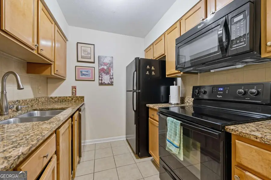3175 Seven Pines Court Nw #208, Atlanta, GA 30339 - Image #2